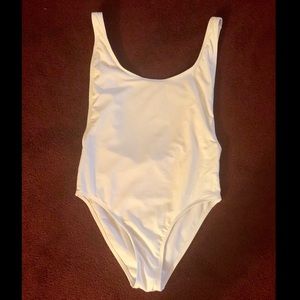 Chic white swimsuit!